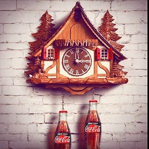 8.9K views · 125 reactions | We're feeling as fresh as a daisy after an extra hour in bed. Hands up - who forgot to set their clocks back? | Coca-Cola | Facebook