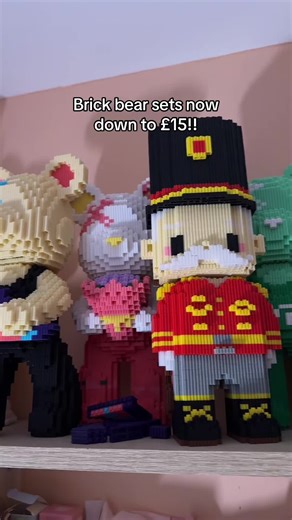 You could say I’m pretty good at these brick bears! @neacole uk1 #TiktokMadeMeBuyIt #BlackFriday #neacolebricks #neacolebear #bearbrick