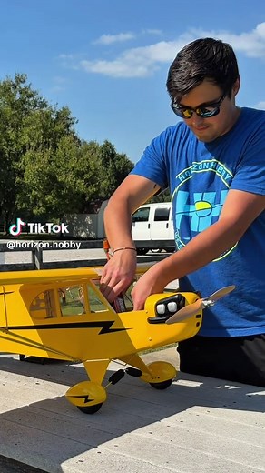 Experience the Hangar 9 J-3 Cub RC Airplane