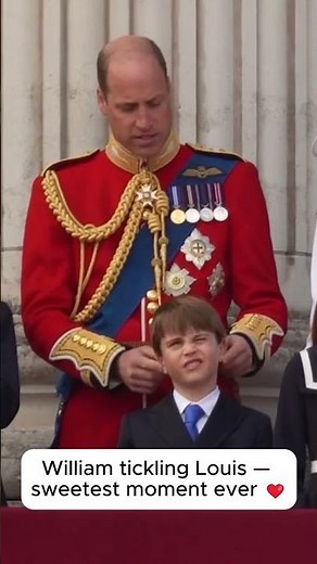Prince William Tickles Prince Louis on the Balcony — Cutest Royal Moment Ever 👑❤️