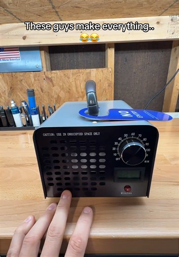 Ozone Generator for Eliminating Room and Car Smells