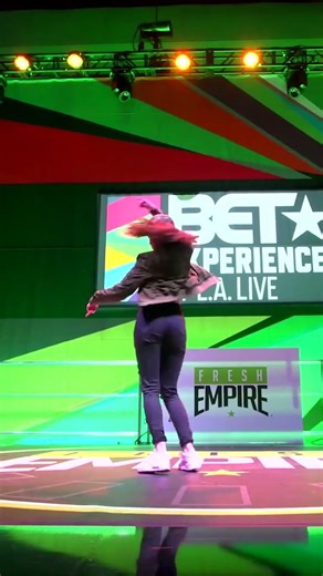 Dytto turned silence into circuitry ⚡💥 #dance #choreography #ytshorts