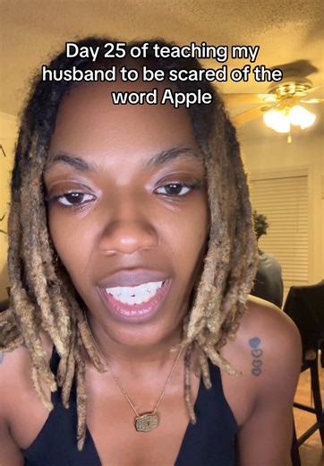 You can tell the only one seen it coming was my mom🤣🥴 @Sonja Hucherson #apple #fyp #couple #trending #couplestiktok