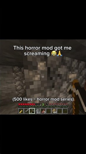 I can’t deal witht this horror mod 😭 #viral #minecraft #minecrafthumor #gaming #funny #horror #mod