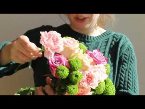 How to make a hand-tied bouquet/posy