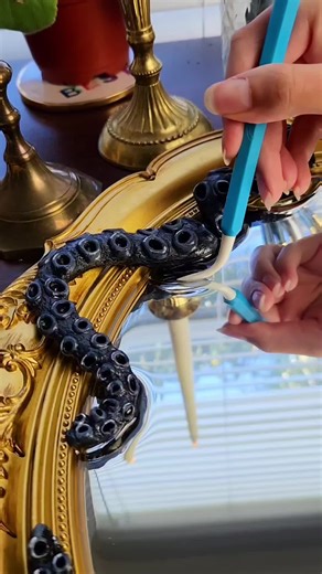 Handcrafted Mirror Bending Art with Resin and Clay