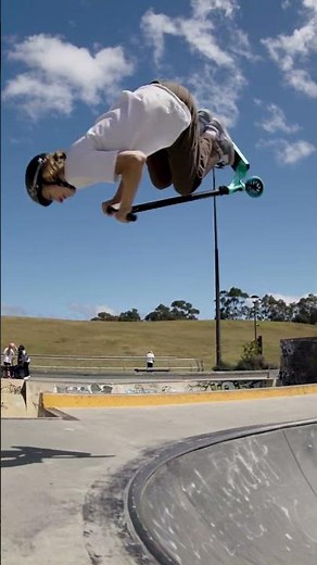 Prodigy X | Park Sessions - Colin