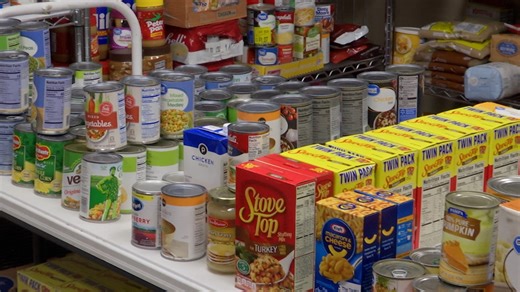 Food box giveaways in the Tennessee Valley