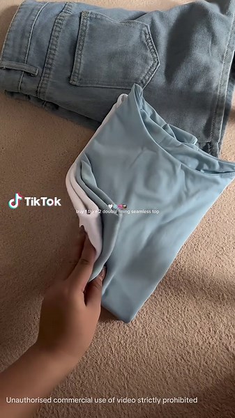 Discover the Benefits of Seamless Full-Length Tops