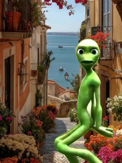 #greenaliendance #aliendance #viralvideo #funny #fyp | green alien dance