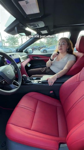 🚗 2026 Toyota Camry XLE vs XSE: Which One Fits YOU? 🤔 #shorts