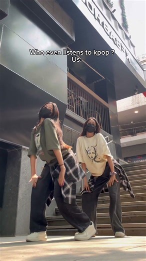 Pretty savage remix || kpop dance cover || #trendingshorts #blackpink #kpop #prettysavageblackpink