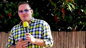 O melodie ca o floare...albă, neagră!💐 | RAOUL