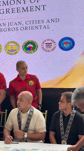 599 reactions · 152 shares | The Signing Ceremony of Sisterhood Agreement between the City Government of San Juan and Cities and Municipalities of Negros Oriental. #siguradokasaserbisyongsagarbarria #mayorchiquiting #Chiquiting | Chiquiting Sagarbarria | Facebook