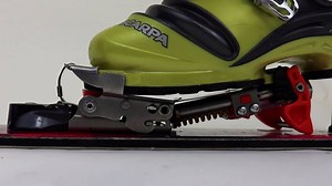 33K views · 158 reactions | Outlaw NTN - True step in, free pivot tour mode, and made in the USA. #22DesignsOutlaw | 22 Designs | Facebook