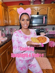5K views · 121 reactions | Cooking dinner for my family  #pinkkitchen #dinnertime | Collins Love | Facebook