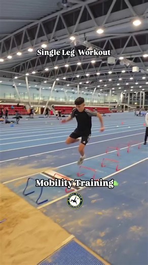 Single-leg exercises are essential for correcting muscle imbalances by isolating each limb, improving stability, and ensuring the weaker side gains strength. Always start sets with your weaker leg and match that, not the stronger leg, to correct imbalances A few Single-Leg Exercises to help Muscle Imbalance Bulgarian Split Squats: Considered one of the best exercises for building unilateral strength, placing one foot on a bench behind you to heavily challenge the front leg. Single-Leg Romanian D