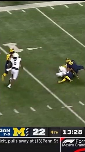 Michigan State has Trouble with the Snap vs. Michigan | Big Ten Football