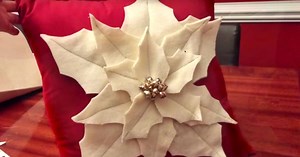 DIY Poinsettia Pillow