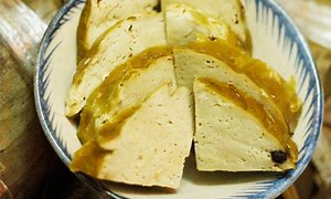 Làm chả lụa  chay lạ miệng từ váng đậu