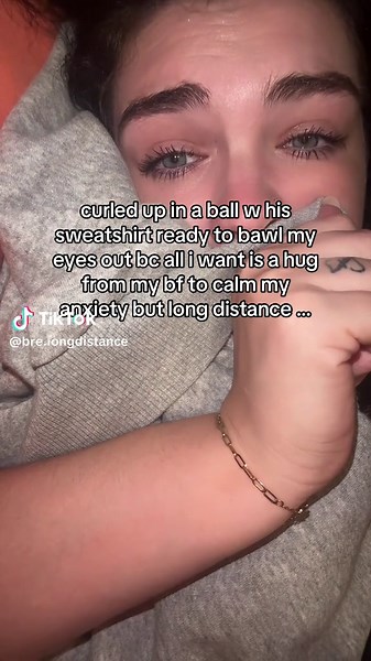 Navigating Anxiety in Long Distance Relationships