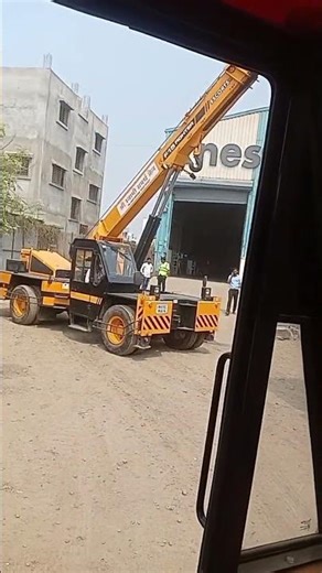 #crane Farana aur hydra se bada cantenar ko kaise Khali karte hai #short video