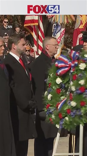 Trump lays wreath at Arlington National Cemetery