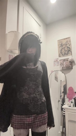 sharpenmyclaws (@sharpenmyclaws)’s videos with suono originale - Flash Warrior (aka Ale Mag)