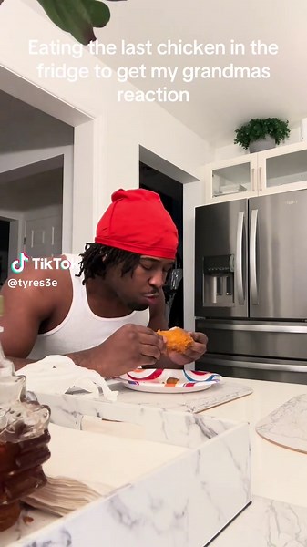 Best Chicken Experience: Grandma's Hilarious Reaction