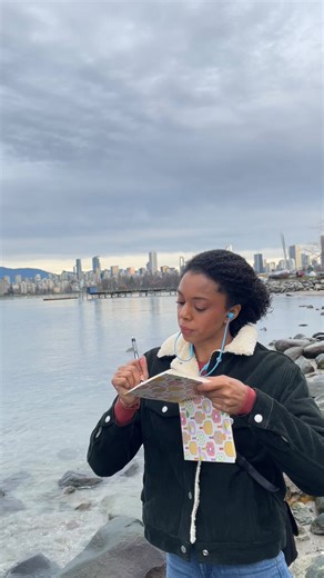 Rhinnan Payne on Instagram: "Oh yeah. of course. Of course. Right. Okay. A questionnaire on the water. A piece moment of question. Listen to the ocean waves, so wavy. Anyway fantastic work as always, thanks again for taking the time. I have much to review, so I will keep you posted as soon as possible. It’s a big file tbh but there’s still so much to know. To find out. But for now I must take to see, I’ll return when the ocean brings me back to shore. #questionsquestionsquestions #answer #my #qu