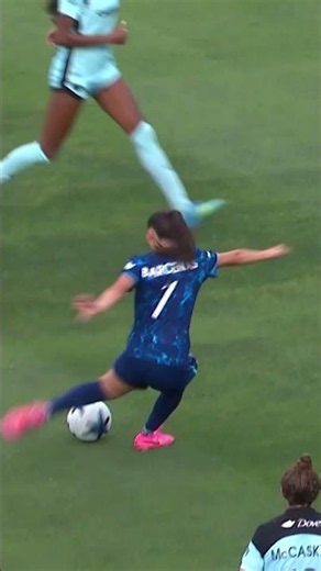 MELANIE BARCENAS FROM WAY OUT 🚀And an ode to her idol, Alex Morgan! #nwsl #soccer #football