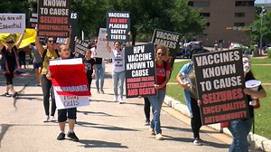 10K views · 102 reactions | From CBS Austin - Hundreds of protesters led by conspiracy theorist Alex Jones marched and gathered outside the Texas Capitol on Saturday. Two health care workers stood silently by as the protest unfolded. | KWTX News 10 | Facebook