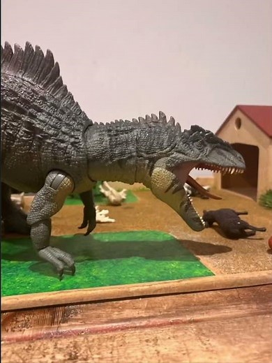 𝓖𝓲𝓰𝓪 𝓥𝓢 𝓢𝓹𝓲𝓷𝓸