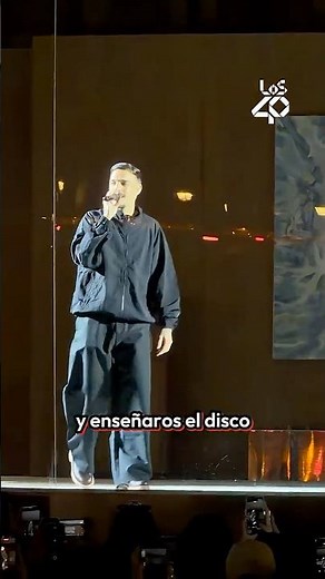 RELS B presenta su nuevo disco ‘love love FLAKK’ en la Plaza Mayor de Madrid 💿✨ | LOS40