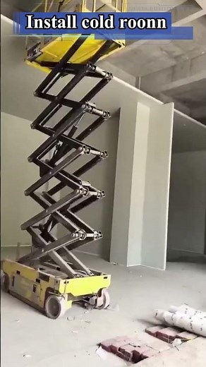 首选（规模与专业）： Inside a 3000m³ Giant: Industrial Cold Storage for Logistics & Distribution