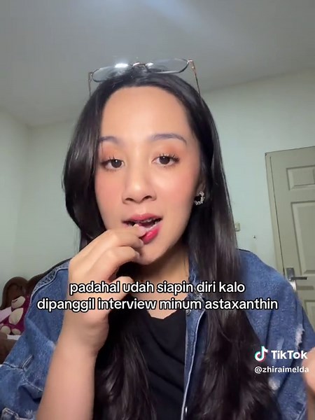 zhira (@zhiraimelda)’s videos with original sound - 𝓛𝔂𝓻𝓲𝓬𝓼🎧🎶