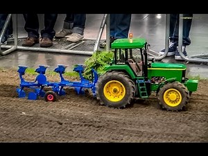 RC tractor John Deere 7800 Tractor plowing a field! BIG 1/8 scale R/C model!