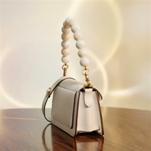 Boutique Startups Luxury Handbag Manufacturer with Small Business Finance Support #Gucci #dior