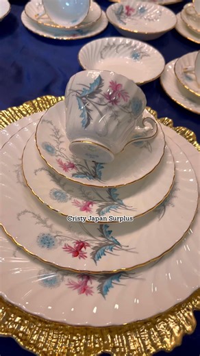🌼Manufacturer: Aynsley China Ltd., a British manufacturer known for bone china tableware. 🌺Pattern: Wayside (8180), featuring pink and turquoise flowers with grey leaves and gold trim on a swirled rim. 🌹Material: Bone china 🌼Discontinued pattern✅ | Cristy Japan Surplus