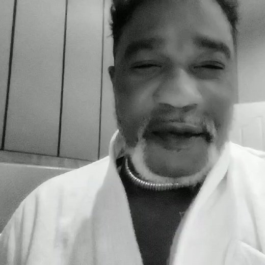 98K views · 3K reactions | Bonjour et bon week-end la Famille Tchatcho. Votre chanson d'amour Je Te Jure est toujours disponible sur YouTube  https://youtu.be/Ef1Zw1xJInI | Koffi Olomide | Facebook