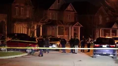 ‼️BREAKING Durham police search for evidence after a home invasion in Ajax, Ontariowhere it appears that a homeowner was murdered, and the suspects fled the sceneThis is everyday now! ...and they want to "allow us" to use pepper spray.