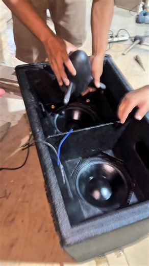 Joko Siswomiharjo on Instagram: "Installation of T24 speaker box accessories #speakerbox #tutorial #woodworking"
