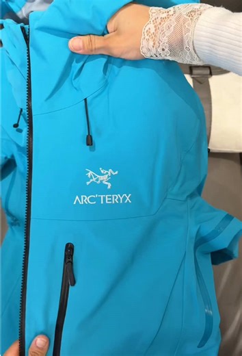 Arcteryx Alpha SV Jacket: The Ultimate Rainproof 3-in-1 Solution