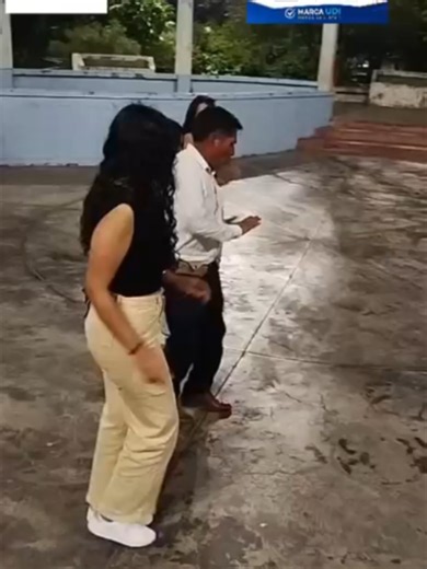 💙Primero la UNJ, primero la integración, primero nuestros estudiantes. Porque la universidad no solo se construye en las aulas, también se fortalece compartiendo, participando y creando momentos que unen a toda la comunidad UNJ. 🎶 Ensayando con entusiasmo 🤝 Integración entre docentes y estudiantes 💙 Alegría, amistad y compromiso con la UNJ Este sábado 11 de julio, todos al festival. La UNJ la construimos juntos. UDI Lista 1 Unidad | Desarrollo | Integridad