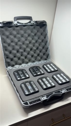 Transform your body this 2026🦋🦋🦋! @inmodeaesthetics Evolve Transform uses radio frequency and electrical muscle stimulation ⚡️to sculpt, burn stubborn fat, tone muscle and improve skin appearance. 💪🏼 This month of January, Evolve Body Sculpting treatments are $1,500 for 2 AREAS! 👀 Get snatched and watch your body TRANSFORM with this treatment today🦋✨. 915-590-7900 #elpaso #medspa #realdrworldwide #915 #inmode | Southwest Plastic Surgery