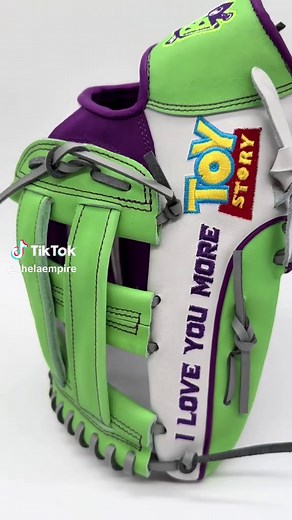 ♾️ and Beyond…. Create your own custom for only $180… 3-4 week eta , go on our website, build your base, select custom logo and we will message you to add the rest of the custom logos you need. Let’s create! #thelaempire #baseballlife #fieldinggloves #toystory #buzzlightyear #custombaseballgloves #empiregloves #slowpitchsoftball #baseball