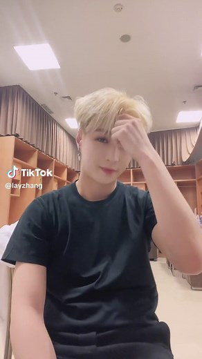 Pull up Pull up #rightnowchallenge #coogie #crush #dance #rightnow | exo