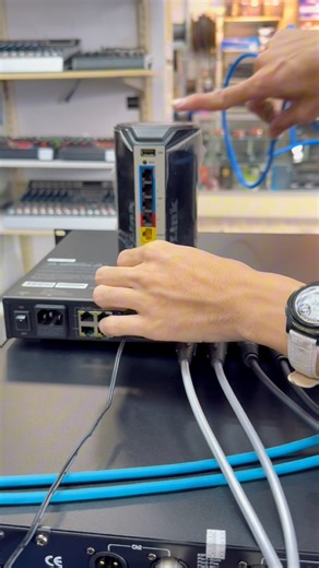 🔊 JUALAN | Topp Pro DLM-408Plus Digital Compressor 🔊 📣 Kami ingin memperkenalkan Topp Pro DLM-408Plus Digital Compressor, peranti profesional untuk mengawal tahap bunyi supaya lebih stabil, jelas dan seimbang. Sangat sesuai untuk PA system, live sound, karaoke, gereja dan event. 💰 HARGA: ➡️ PM kami untuk harga terbaik 📩 Berminat? 👉 PM atau WhatsApp kami untuk maklumat lanjut 📦 Stok sedia ada | Pos seluruh Malaysia 🔊 Topp Pro DLM-408Plus – Bunyi lebih profesional, kawalan lebih mudah. | B