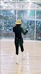 Stomp 2,3,4 - Line Dance #Teach #Full Count #GumiLineDance