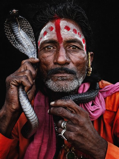 Stunning Portraits in Street Photography